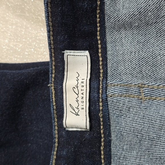 Kancan Signature Kurvy Ultra High Rise Extreme Flare Dark Wash Blue Jeans - Picture 5 of 7